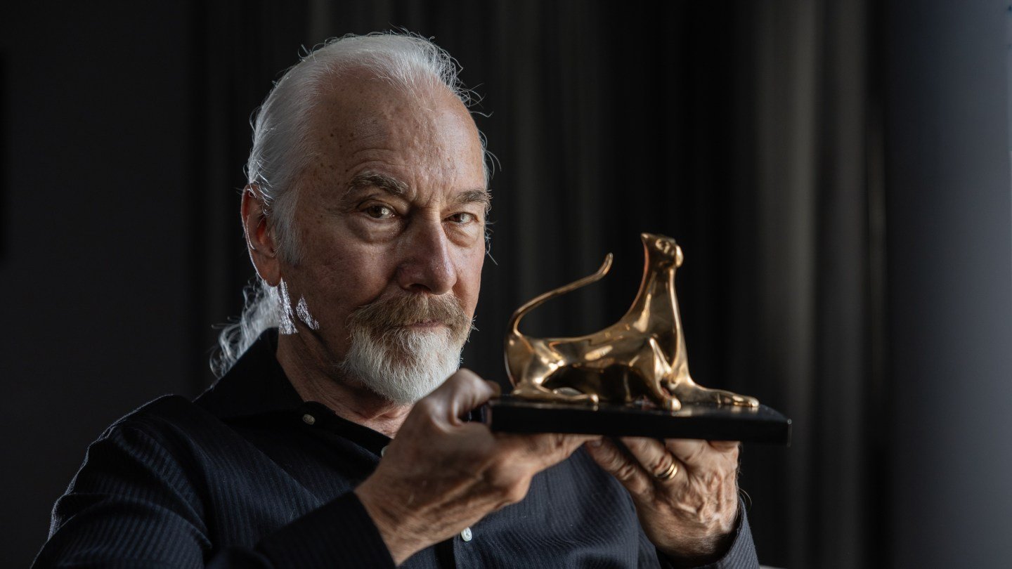 Hollywood Makeup Pioneer Rick Baker Shares His Thoughts on AI, CGI and Stories About Eddie Murphy